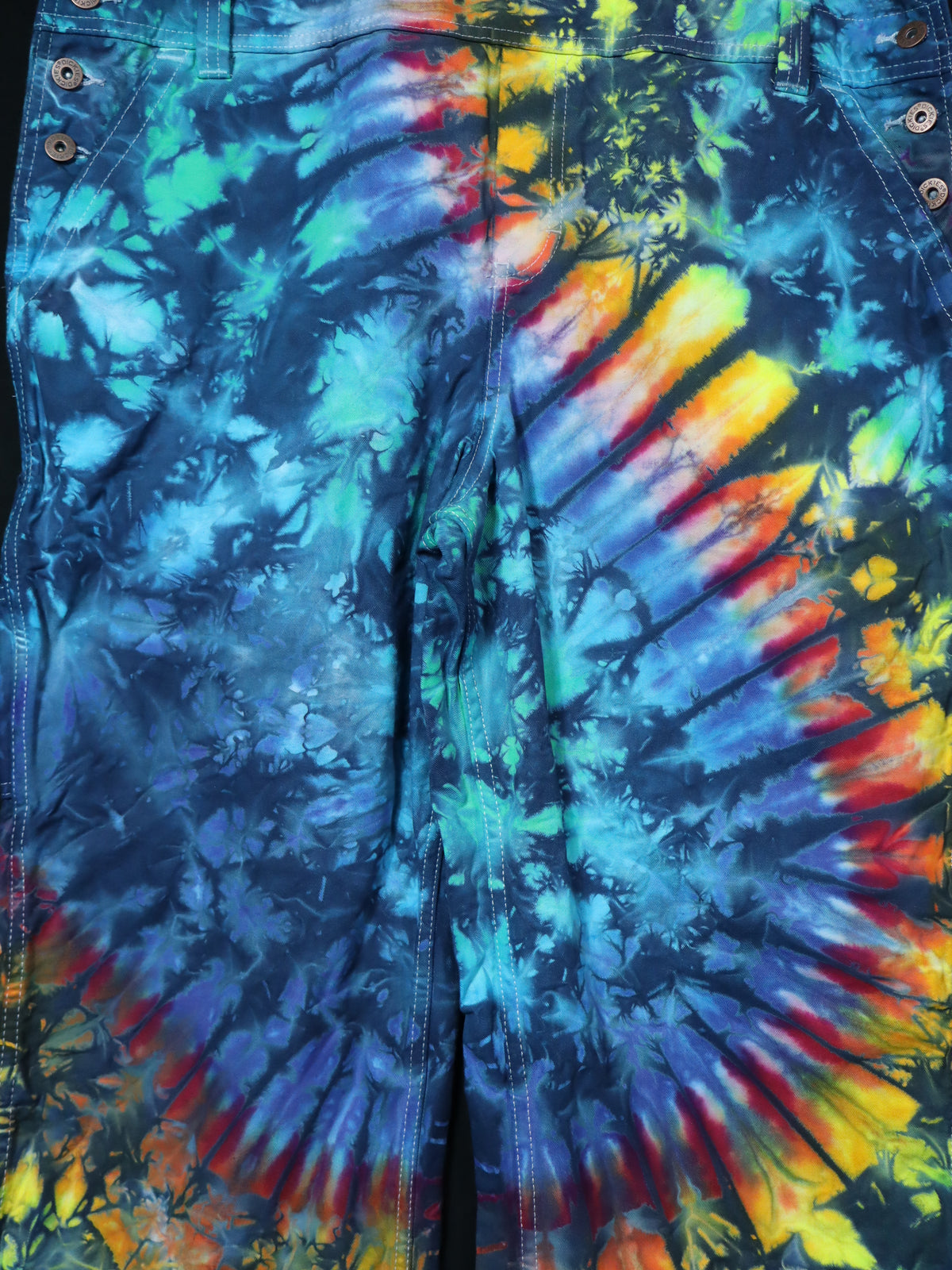 Woman's Cut Rainbow Yin Classic