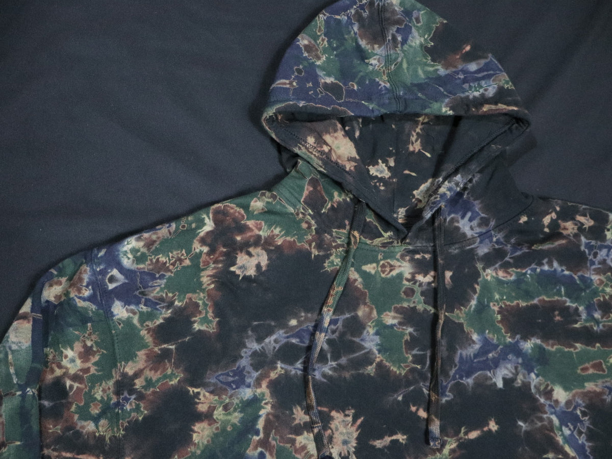 Alpine Shadow Pullover