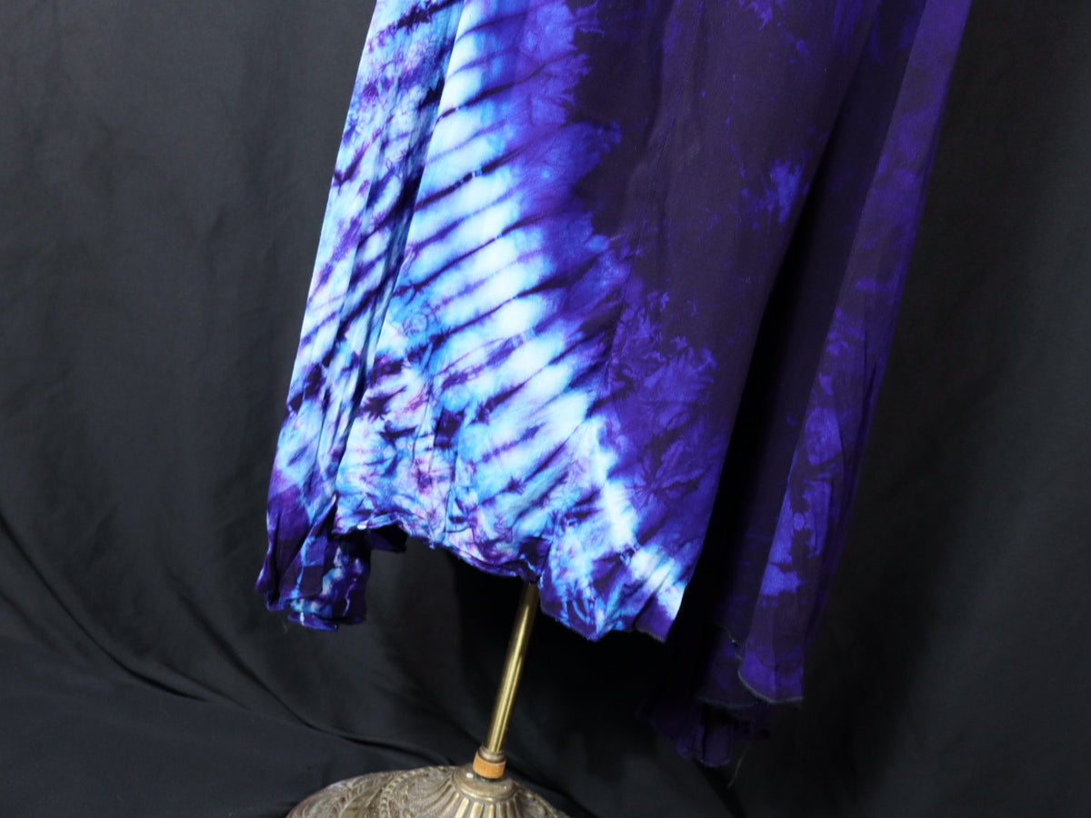 Violet Yin Vintage Sleeve